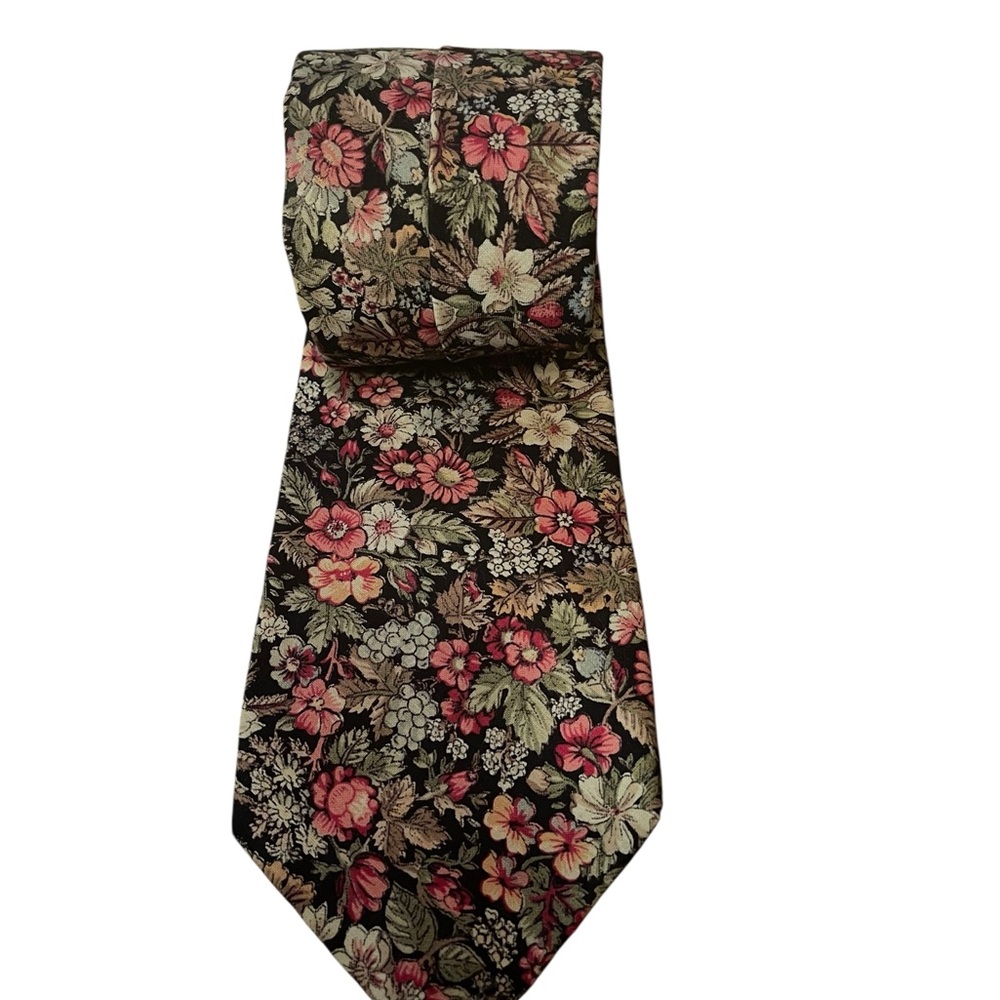 Boston Traders Black and Red Floral Tie
